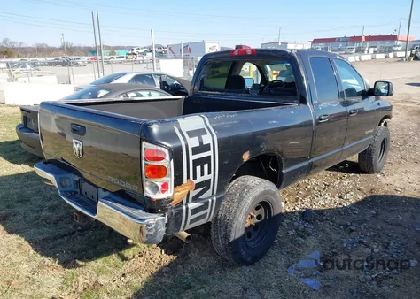 2003 Dodge Ram 1500 Slt/Laramie/St из США, поврежденный, VIN 1D7HU18DX3S243690